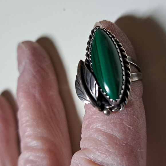 Silver & Turquoise Ring - Picture 5 of 5